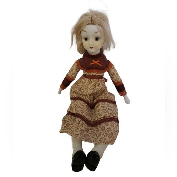 Porcelain Doll - Picture 1 of 7